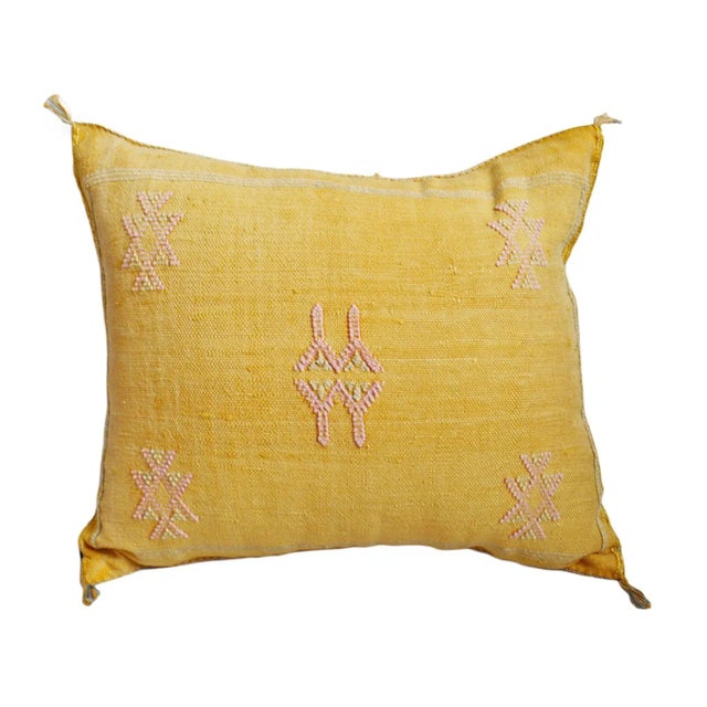 Boho Chic Boho Chic Mango Kilim Pillow For Sale - Image 3 of 3
