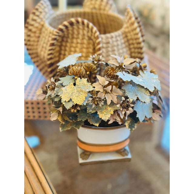 Salmon Jane Hutchinson Floral Arrangement For Sale - Image 8 of 10