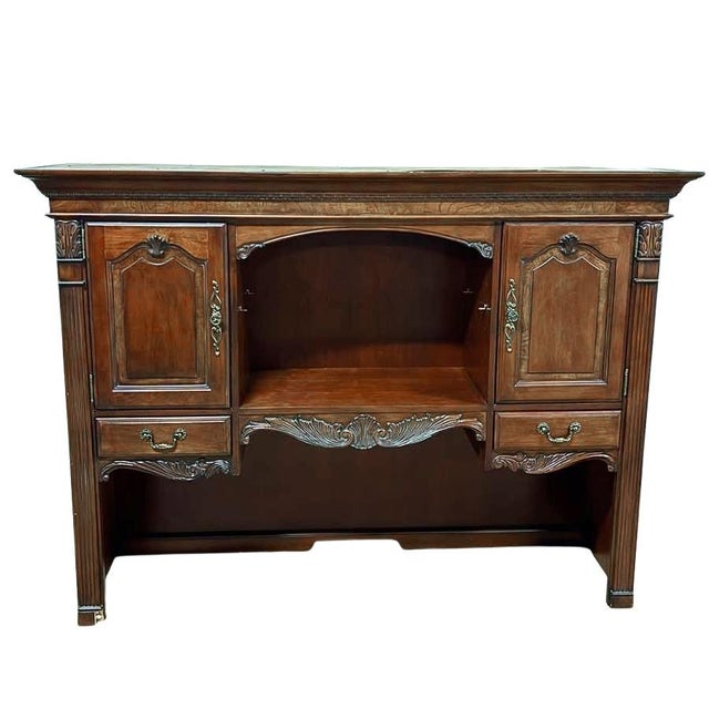 "Up for sale is a beautiful, high-quality Thomasville French Provincial Louis XV style executive desk with matching top...
