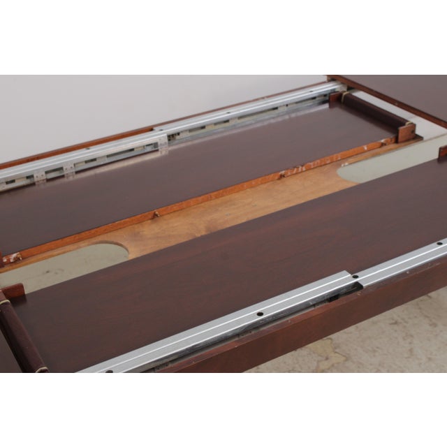 Stickley Mahogany Double Pedestal Dining Table For Sale - Image 9 of 17