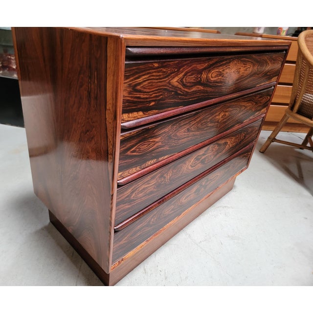Westnofa Furniture Rosewood Dresser by Westnofa Sweden 1960's For Sale - Image 4 of 15