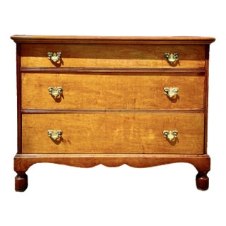 Early American Style Maple Commode For Sale