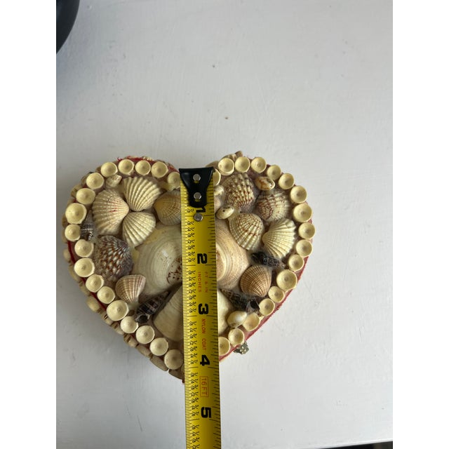 Tan Vintage Seashell Heart Trinket Box | Red Velvet Lined Coastal Keepsake For Sale - Image 8 of 10