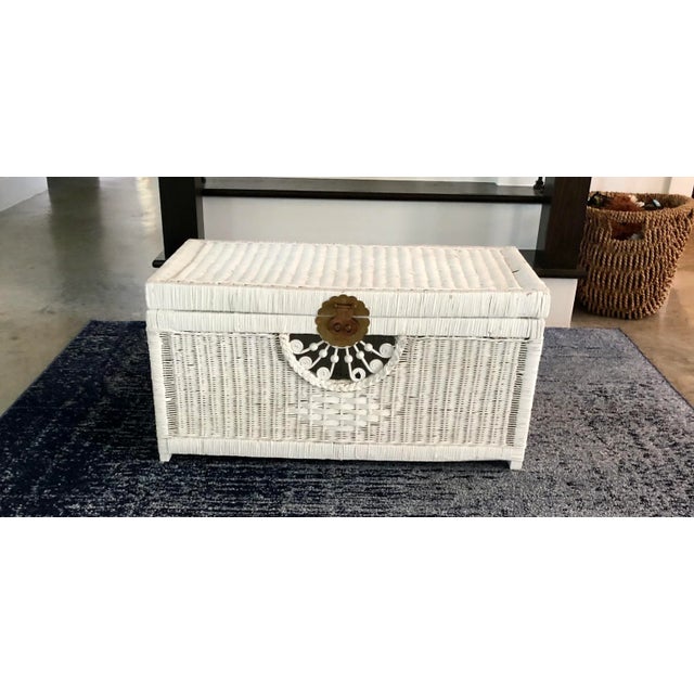 Chinoiserie Chinoiserie Wicker Blanket Chest/Trunk With Brass Hardware, 20th Century For Sale - Image 3 of 12