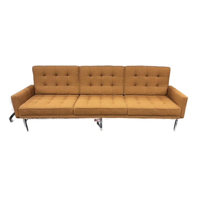 1960s Restored MCM Florence Knoll Sofa Model 2577 For Sale