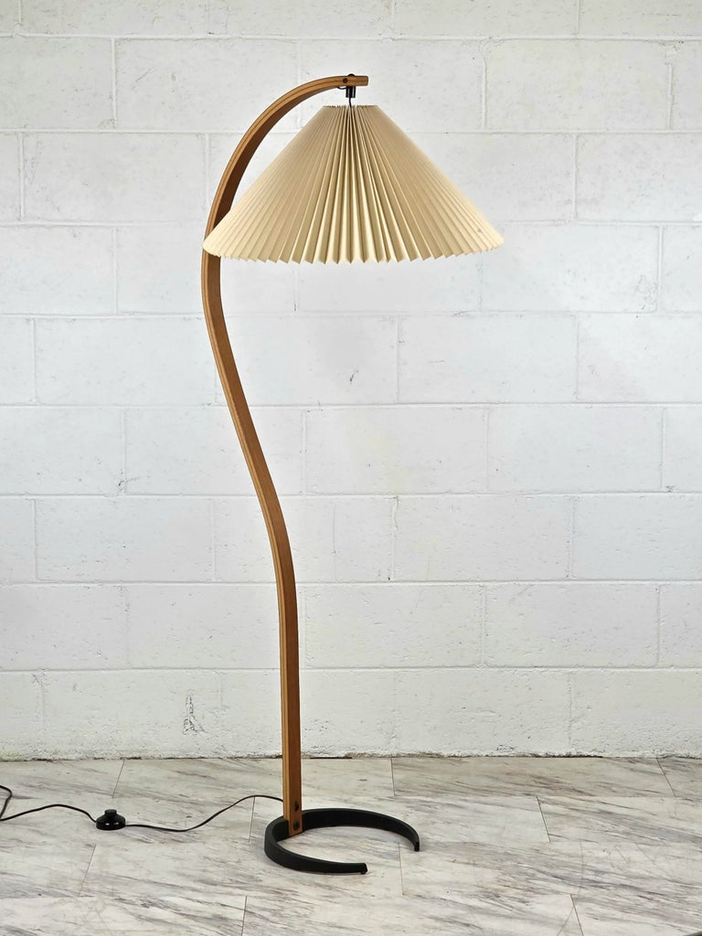 1970s-original-bentwood-
