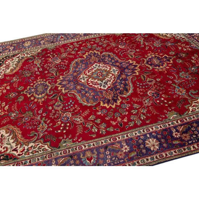 1960s Vintage Persian Tabriz Handmade Medallion Red Wool Rug For Sale In New York - Image 6 of 7