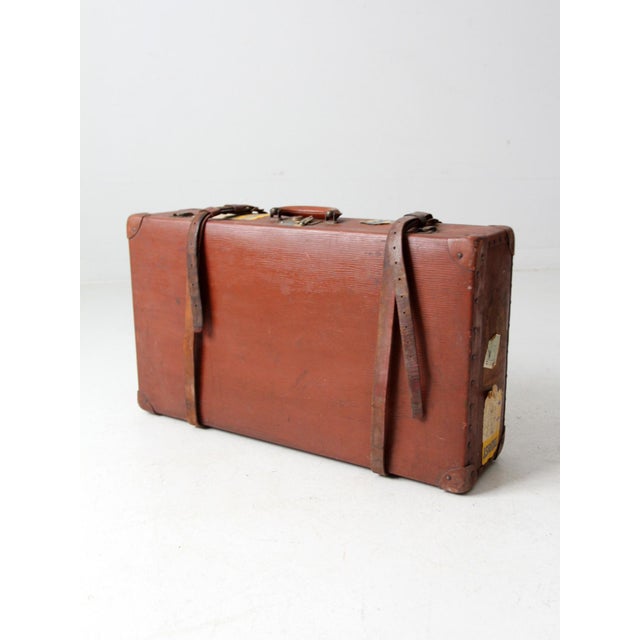 Brown Vintage Utica Vulkanfibre Steamer Ship Luggage For Sale - Image 8 of 12