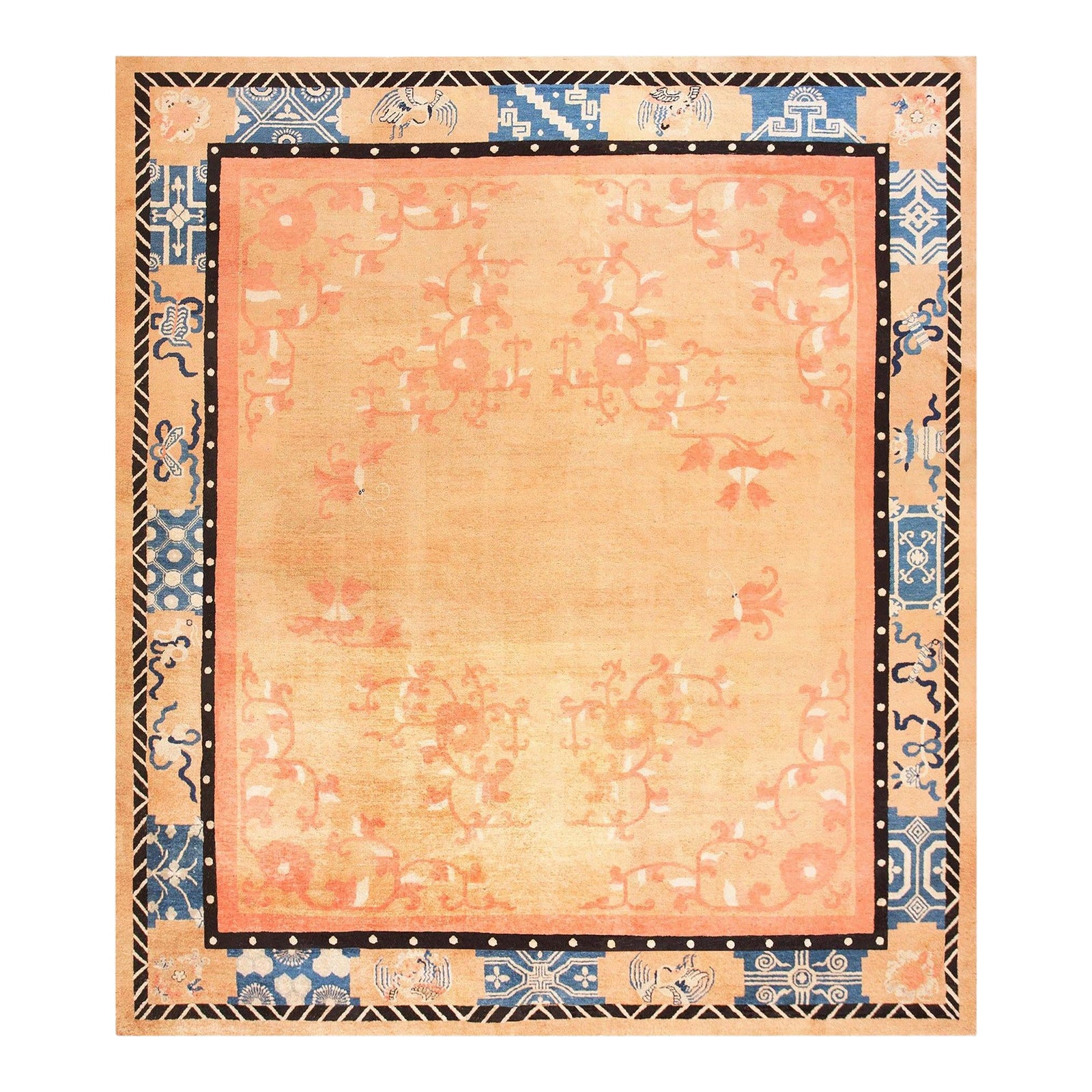 Outstanding Orange-Amber Open Field With Asymmetric Details in a Floral ...