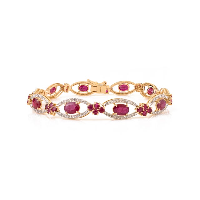 Contemporary VRJewels Retro-Style 6.93 Ct Natural Ruby & Diamond Floral Link Bracelet in 14k Gold For Sale - Image 3 of 13