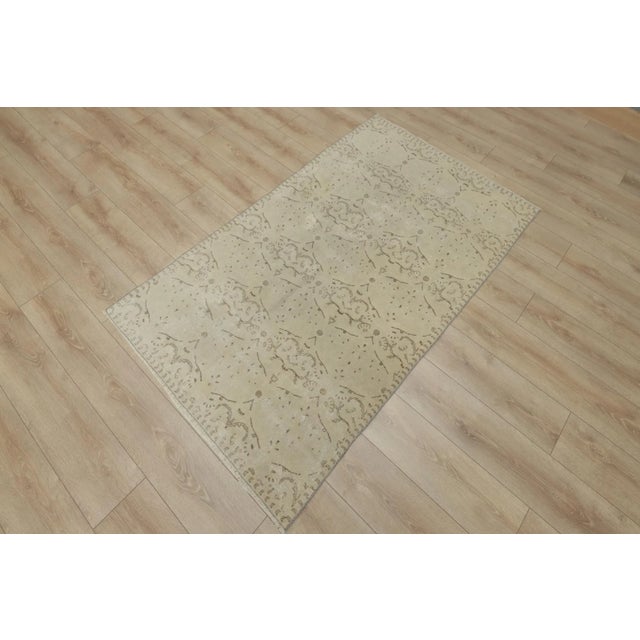 Size: 3.5 x 5.9 ft ( 107 x 180 cm) 42 x 71 inches Color: Organic Natural Dye (Beige,Green) Material: 100% Hand Spun...