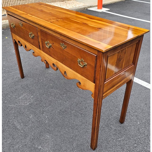 Late 20th Century Wright Table Company George III Style Yew Wood Two-Drawer Sideboard For Sale - Image 5 of 8