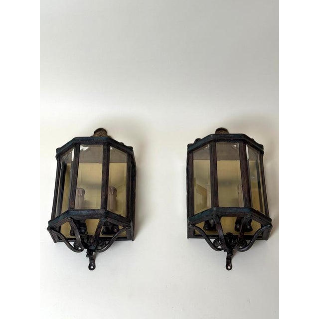Louis XV Bronze Brass Wall Lanterns in Faceted Glass, Germany, 1970s, Set of 2 For Sale - Image 13 of 18