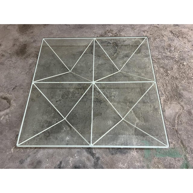 Alanda Coffee Table Paolo Piva, B&B Italia, 1980s Design Context: Italian Modernism •• The late 1970s and 1980s Italian...