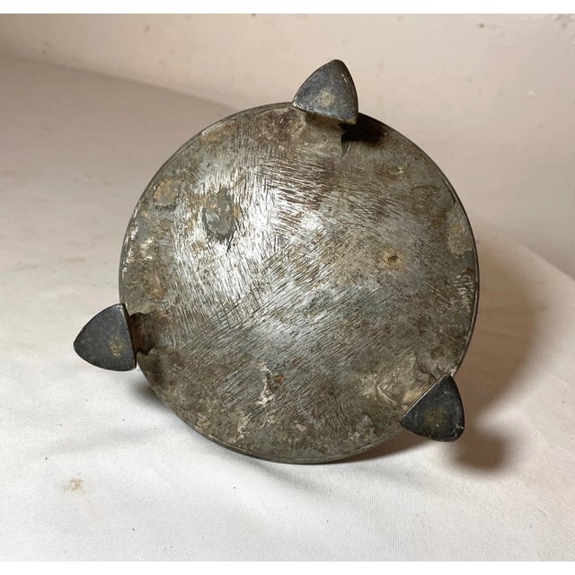 Rare Antique 18th Century Islamic Middle Eastern Footed Engraved Bronze Oil Lamp For Sale - Image 11 of 12