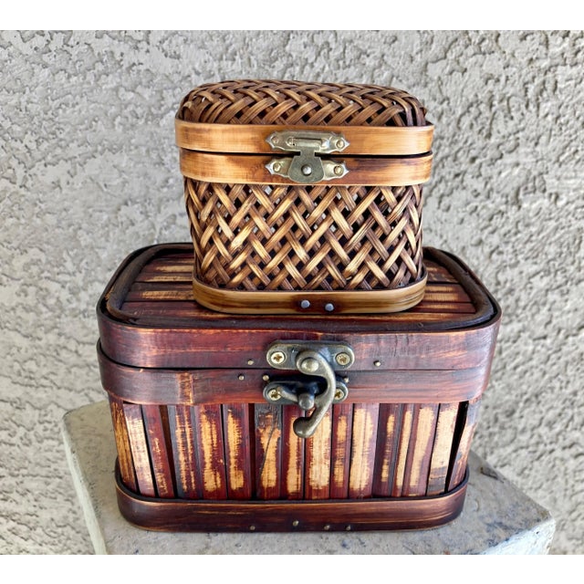 Excellent Pre-Owned Condition. These cuties have been used as mini accent pieces in our home in many a room over the...