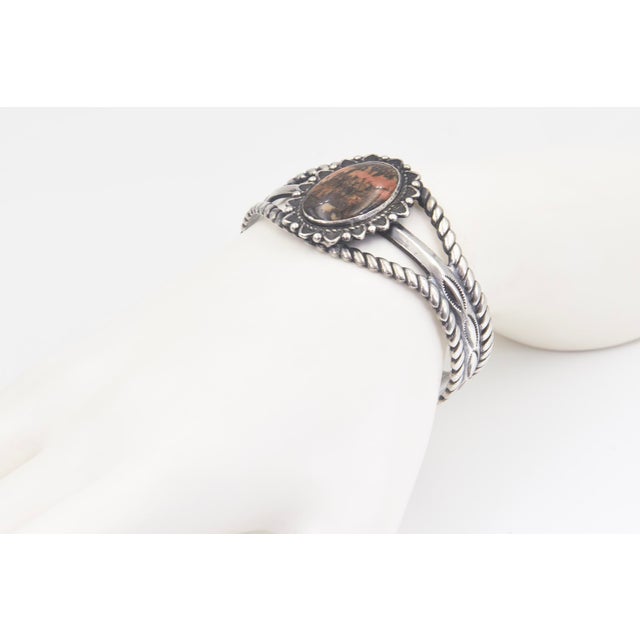Metal Mid 20th Century Southwestern Native American Style Sterling Silver Agate Cuff Bracelet For Sale - Image 7 of 8