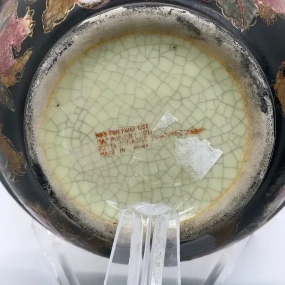 Ceramic Vintage Andrea by Sadek Crackle Glaze Hand Painted Bowl - Ancient Chinese Girls in Center, Multicolor Fruit in Black, Gold Accent & Trim For Sale - Image 7 of 7