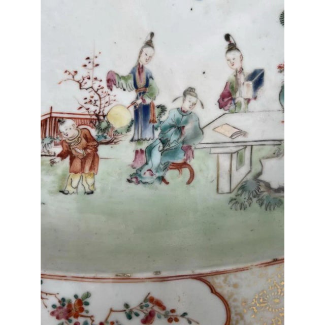 Mid 18th Century Large Antique 18th Century Chinese Export Qianlong (1736 - 1795) Porcelain Soup Tureen and Under Tray or Platter Decorated With Court Scenes 1750 For Sale - Image 5 of 12