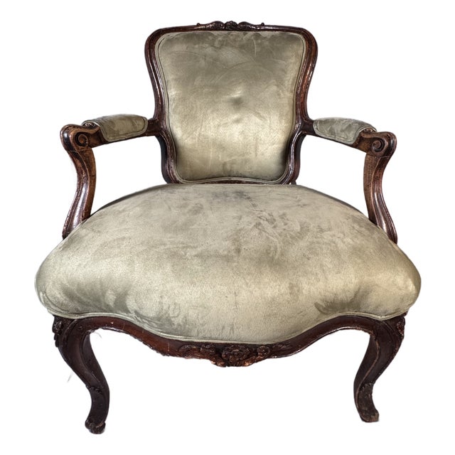 Late 19th Century Victorian Carved Walnut Armchair With Matching Ottoman For Sale
