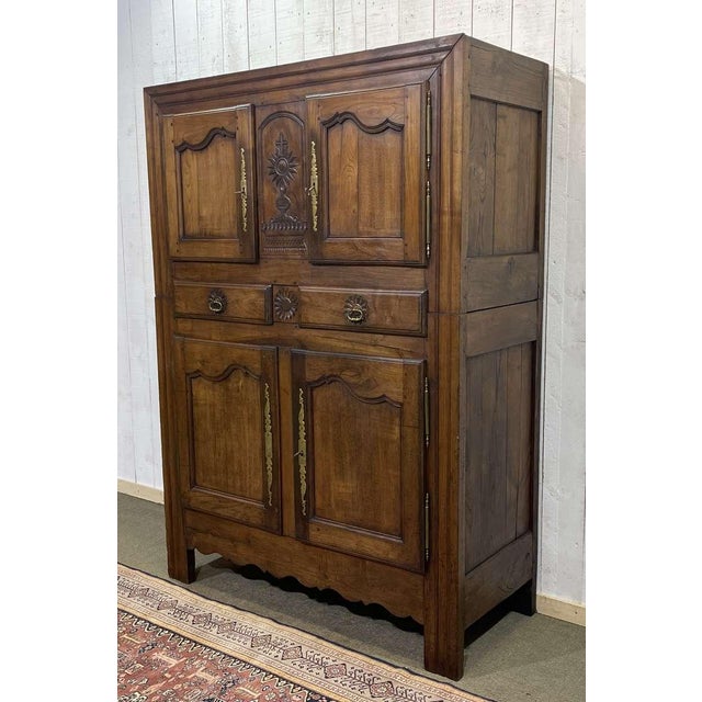 Breton 4-Door Sideboard in Chestnut, 19th Century For Sale - Image 16 of 17