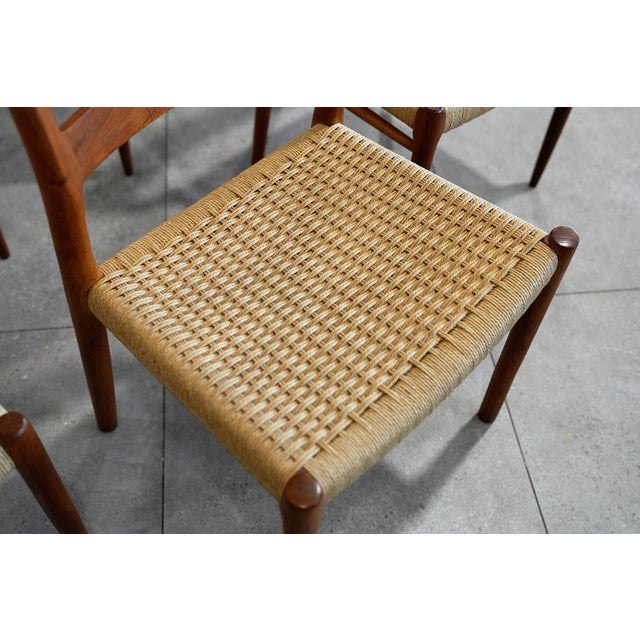 1960s MCM Dining Chairs by Niels Otto Møller for j.l. Møllers Møbelfabrik — Set of 6 (4 Model 75 & 2 Model 84) For Sale - Image 14 of 17