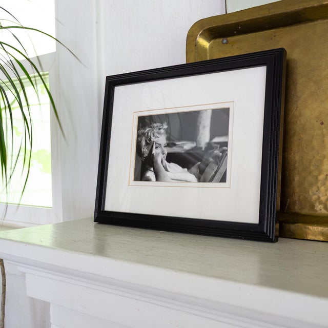Black and White Photo Portrait of Marilyn Monroe by Elliott Erwitt 1956 For Sale - Image 6 of 8