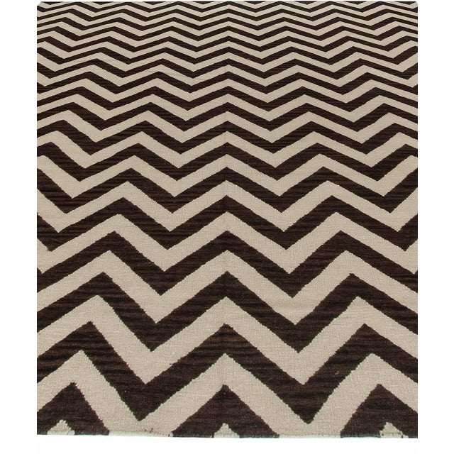 Early 21st Century Contemporary Zig-Zag Design Brown, White Wool Rug by Doris Leslie Blau For Sale - Image 5 of 7