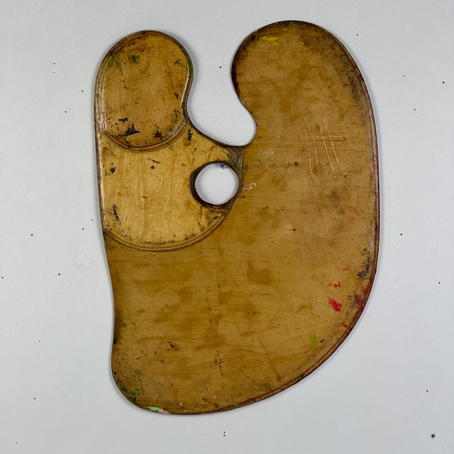 Vintage Artist's Large Kidney Bean Shaped Painting Palette With Pink, Red, & Green For Sale - Image 4 of 7