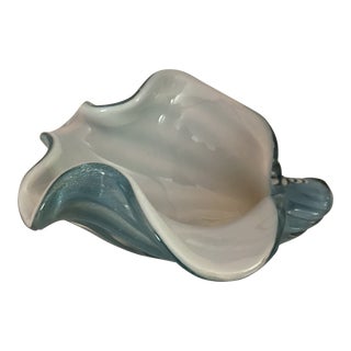 1960s Murano Attributed Blue Hand-Blown Glass SeaShell Bowl For Sale