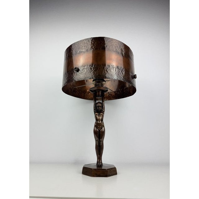 Art Deco Bronze Nude Figural Table Lamp by Gustav Adolf Daumiller, 1920s For Sale - Image 4 of 11