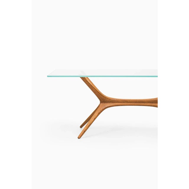 Mid-Century Modern 9020 Oak & Glass Coffee Table by Tapio Wirkkala for Asko, 1950s For Sale - Image 3 of 15
