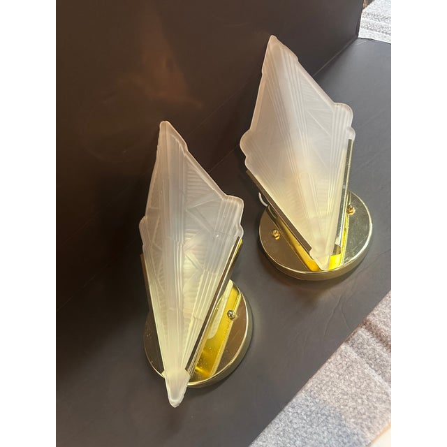 Metal 1970s Pair Vintage Art Deco Triangle Glass Brass Wall Light Sconces For Sale - Image 7 of 10