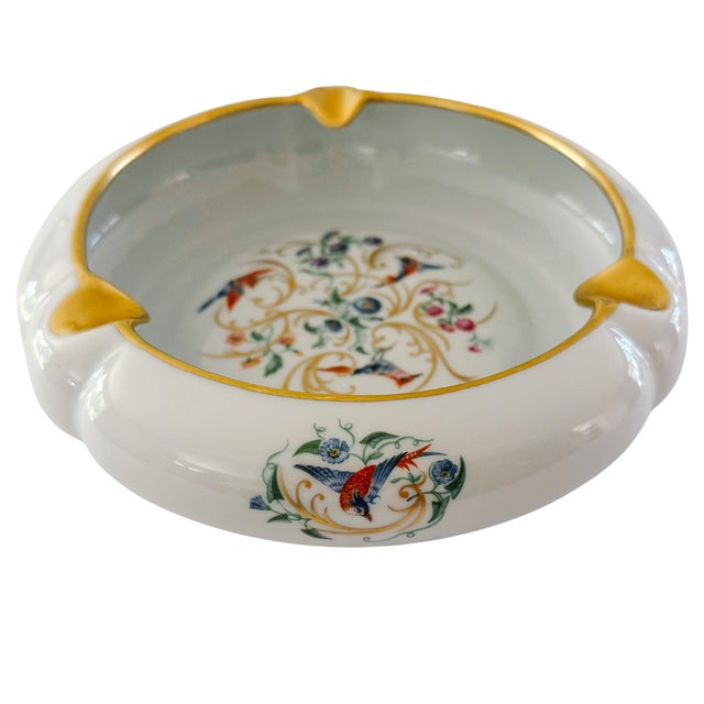 Large Vintage French Limoges Porcelain Ashtray With Birds of Paradise & 22k Gold Gilding For Sale - Image 10 of 12