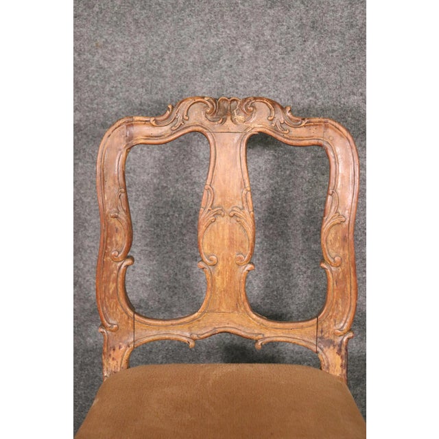 Period 1770s Era Italian Provincial Walnut Desk or Vanity Chair For Sale - Image 12 of 13