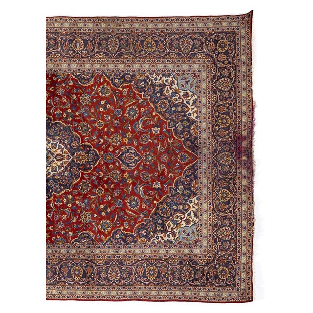 Middle Eastern Rug in Wool For Sale - Image 3 of 8
