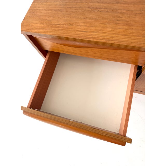 Mid-Century Modern Teak Stateroom Credenza from Stonehill, 1970s For Sale - Image 15 of 17
