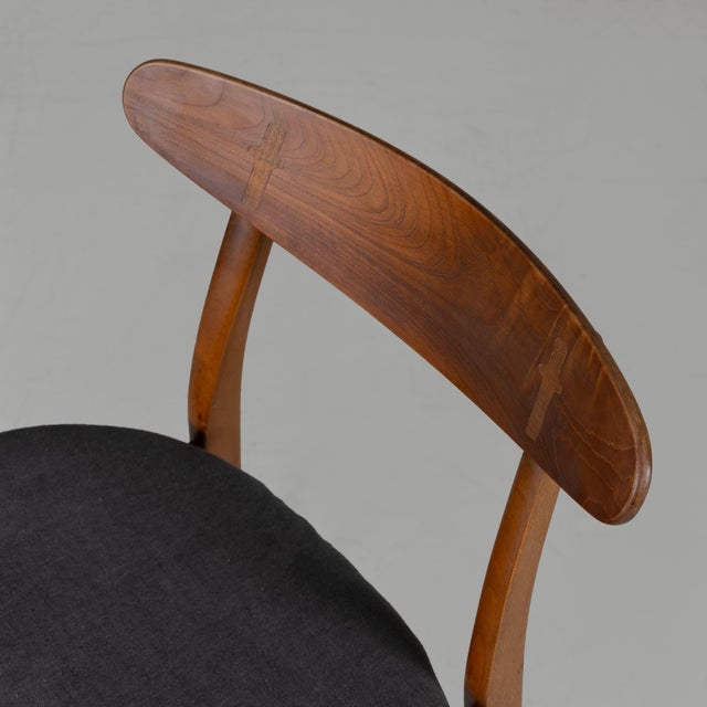 Brown Chairs in Grey Fabric from Hans J. Wegner, 1960s, Set of 6 For Sale - Image 8 of 16