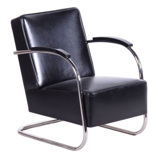 Bauhaus Armchair in Chrome and Leather attributed to Mücke-Melder, Czech, 1930s For Sale