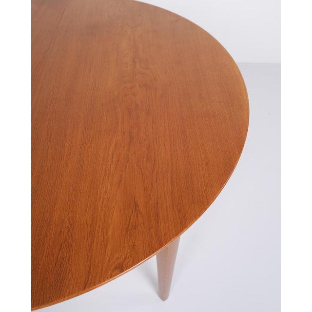 Brown Danish Dining Table in Oak, 1960s For Sale - Image 8 of 13