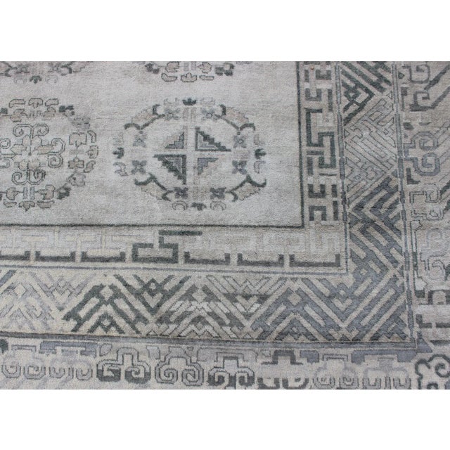 Large Modern Khotan Design in Gray, Silver, and Gray Blue With All Over Design For Sale - Image 10 of 13