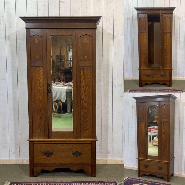 English wardrobe with 1 door and 1 drawer - early 20th century in oak - H=2m03 W=98cm D=49cm - Removable.