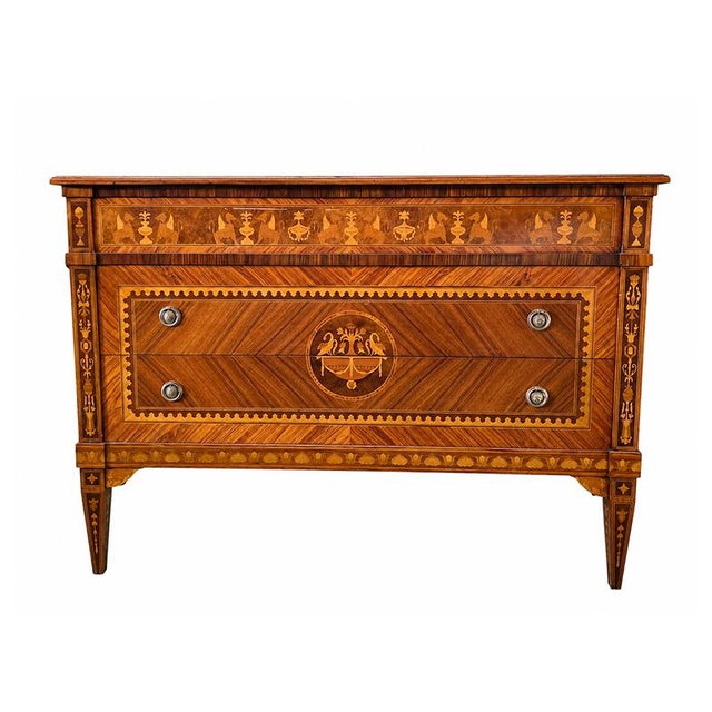 Wood Louis XVI Style Chest of Drawers in Veneered and Inlaid Wood For Sale - Image 7 of 7