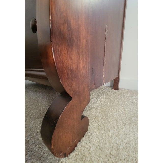 Chestnut Late 19th Century American Empire Mahogany Chest of Drawers With Mirror For Sale - Image 8 of 15