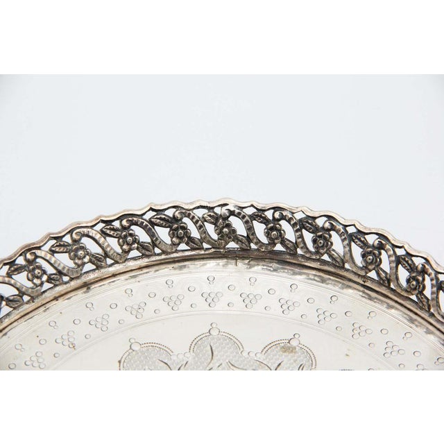 Silver Ticket Holder with Grate and Three Support Feet, in Good conditions.