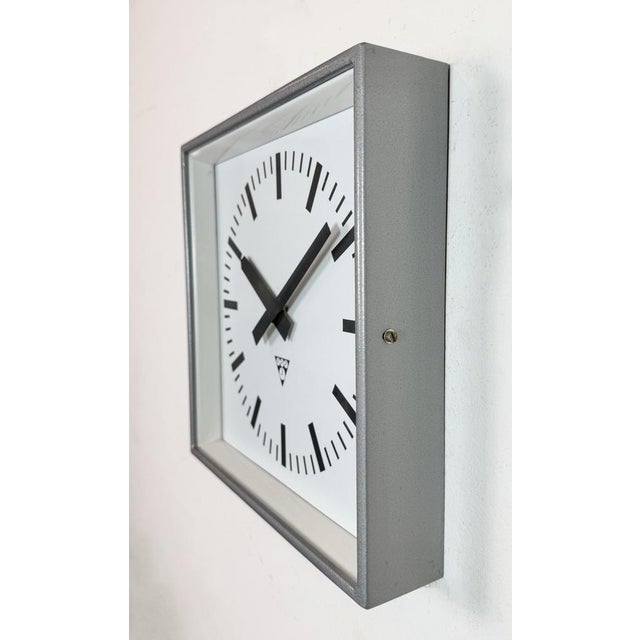 Industrial Industrial Grey Square Wall Clock from Pragotron, 1980s For Sale - Image 3 of 17