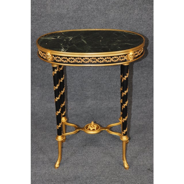 French Louis XV Style Ormolu and Marble Top Side Table in Manner Weisweiller For Sale - Image 4 of 10
