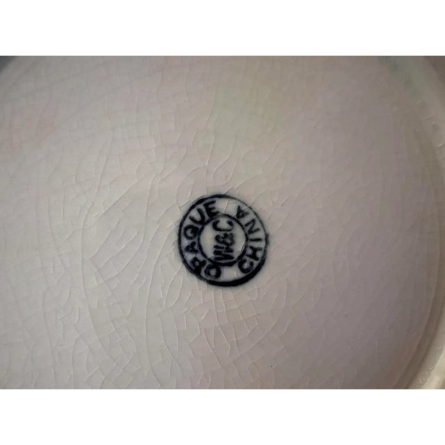 English Late 19th Century Wallace & Chetwynd Company Porcelain Accent Plate For Sale - Image 3 of 3
