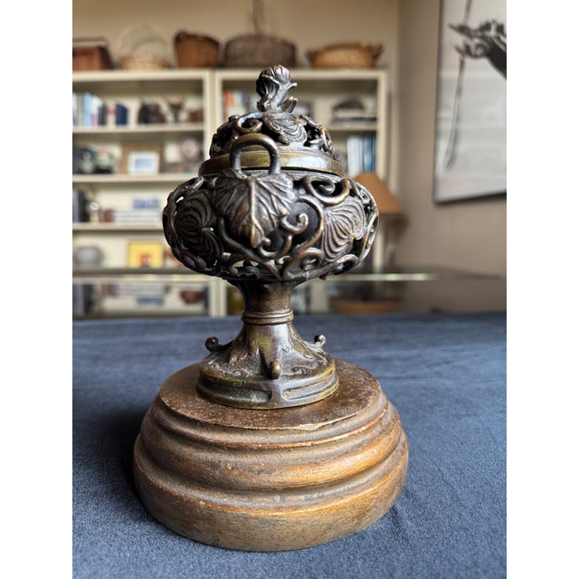 Late 19th Century Antique Japanese Bronze Koro Incense Burner With Openwork Lotus Motif For Sale - Image 5 of 11