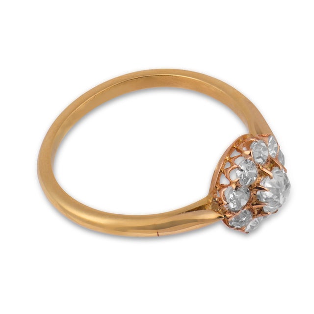 19th Century Victorian Old Mine Cut Diamond 18k Yellow Gold Cluster Ring, Size 6.75 For Sale - Image 4 of 6